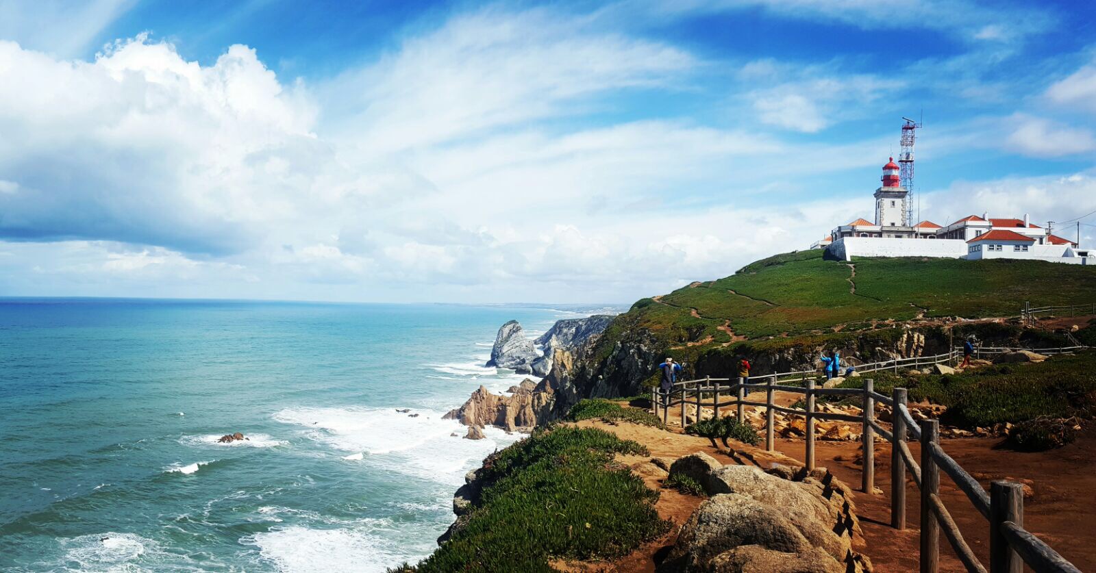 1600x837, 312 Kb / Cabo da Roca, Португалия, океан, небо, облака, маяк