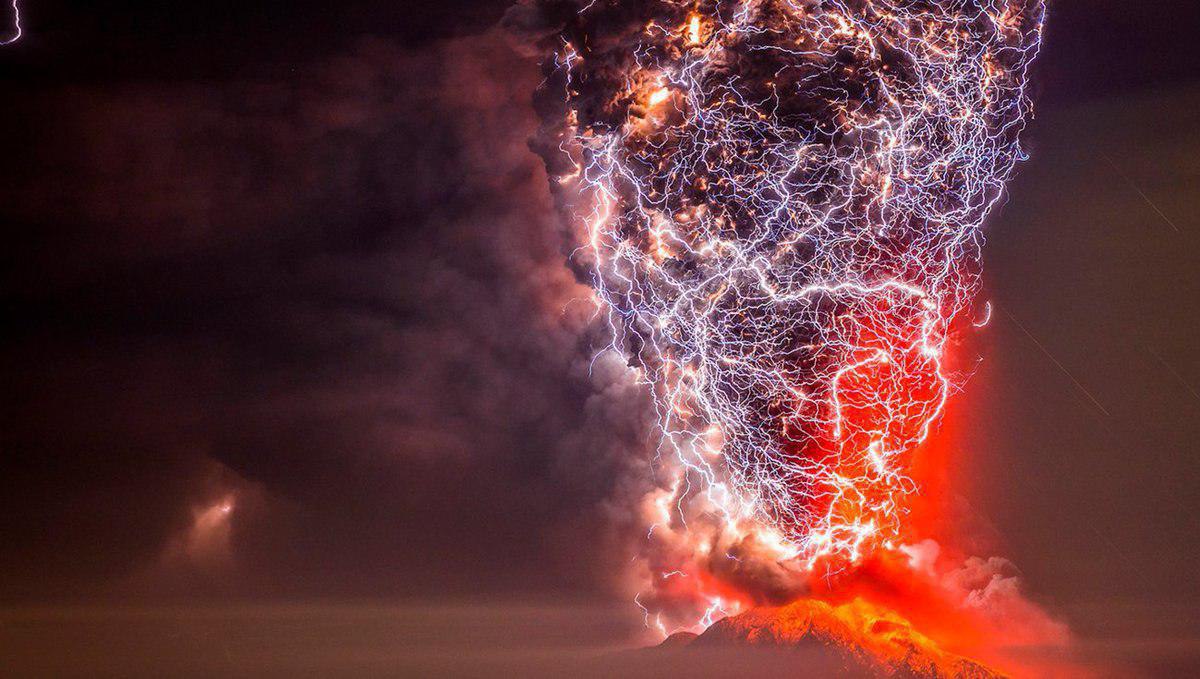 1200x679, 151 Kb / вулкан, молния, Francisco Negroni