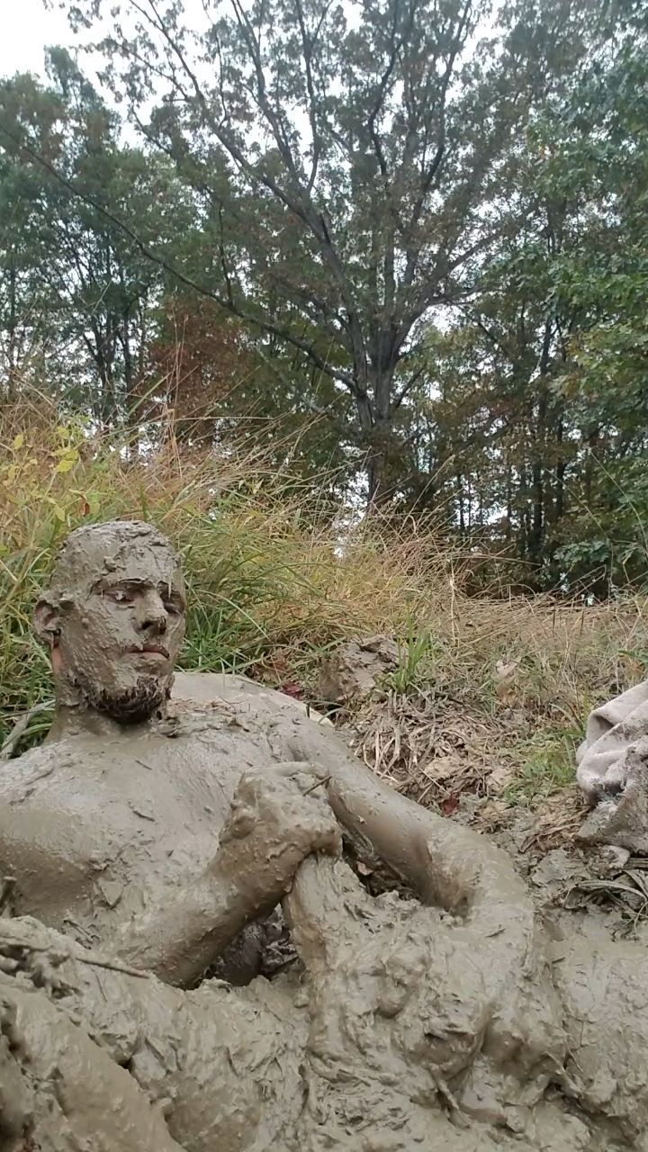 720x1280, 249 Kb / чужой, грязь