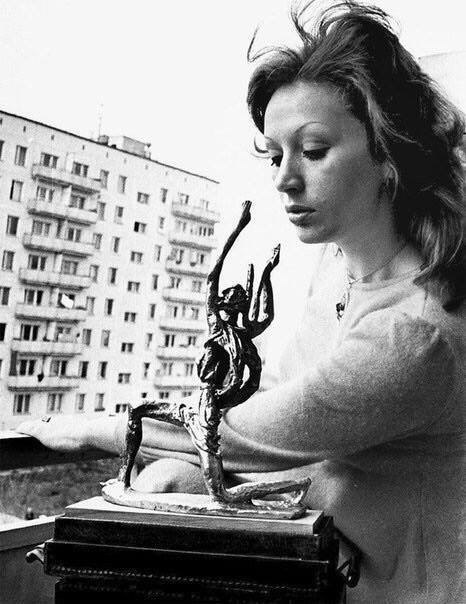 466x604, 61 Kb / Алла Пугачёва, 1975, золотой Орфей