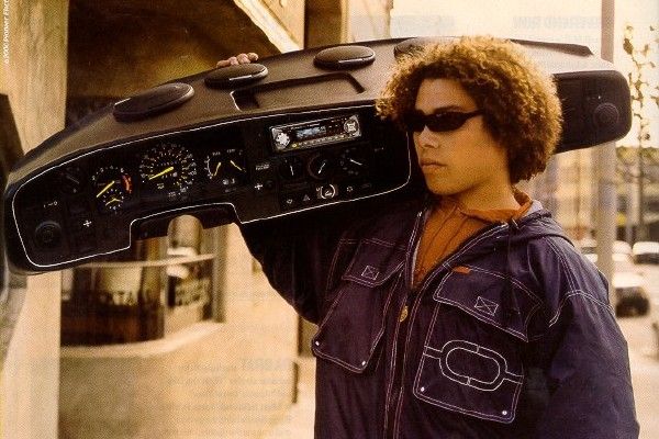600x400, 57 Kb / магнитола, торпеда, бык