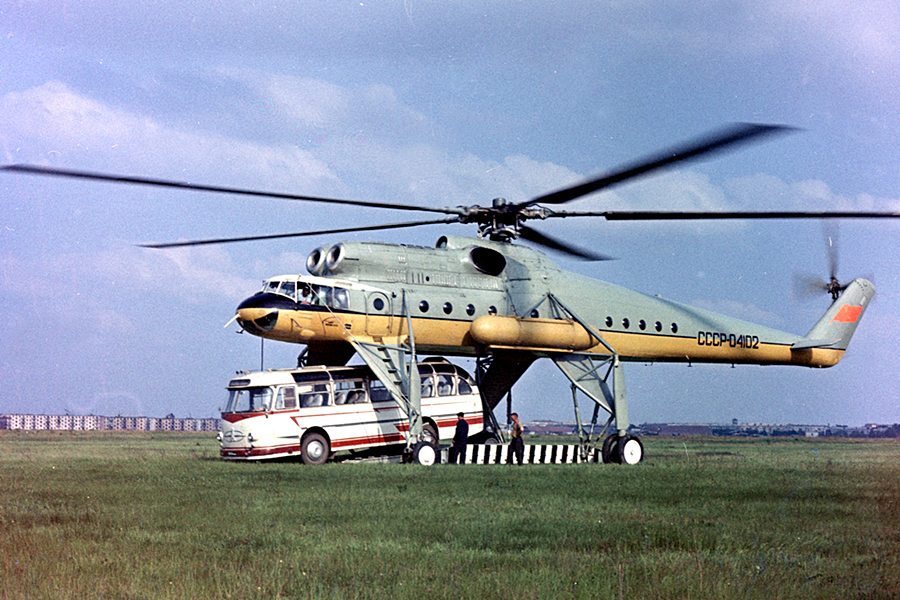 900x600, 123 Kb / вертолет, автобус, СССР, МИ-10