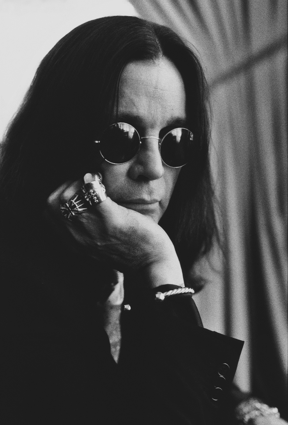 1000x1474, 438 Kb / Ozzy Osbourne, очки, украшение