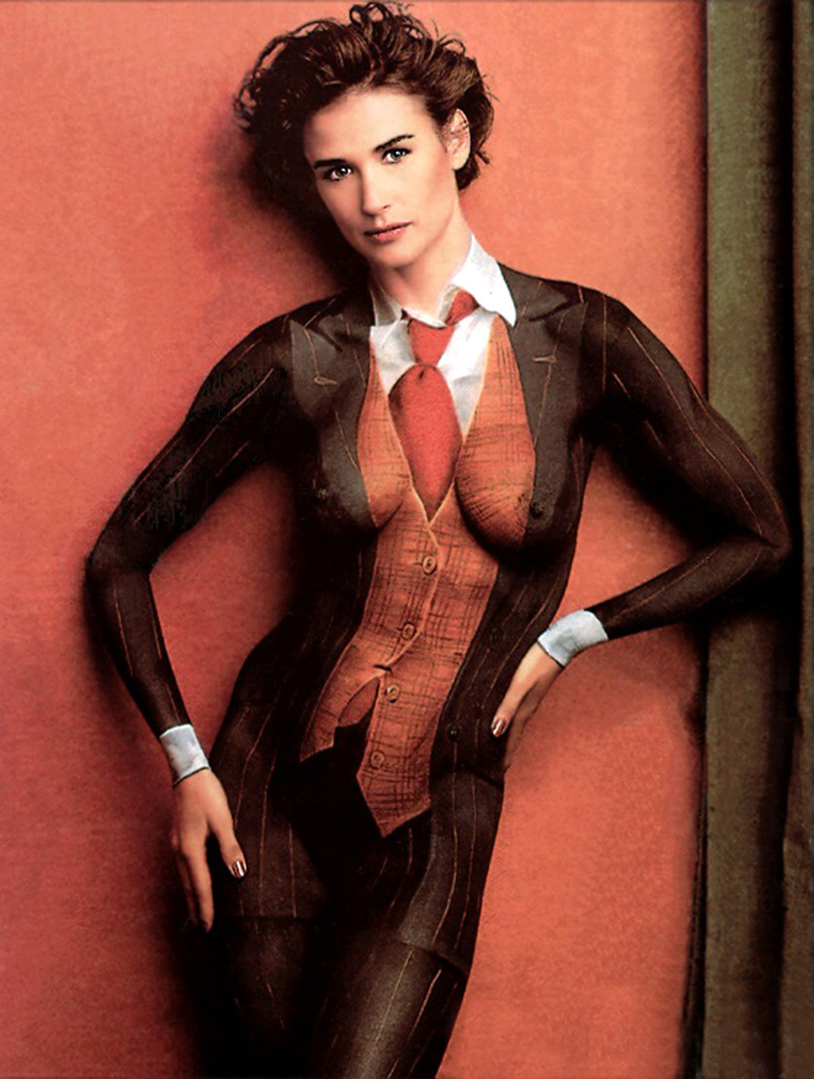 906x1200, 300 Kb / Деми Мур, Demi Moore, бодиарт, Джоанн Гейр, Birthday Suit, Annie Leibovitz, Vanity Fair, 1992