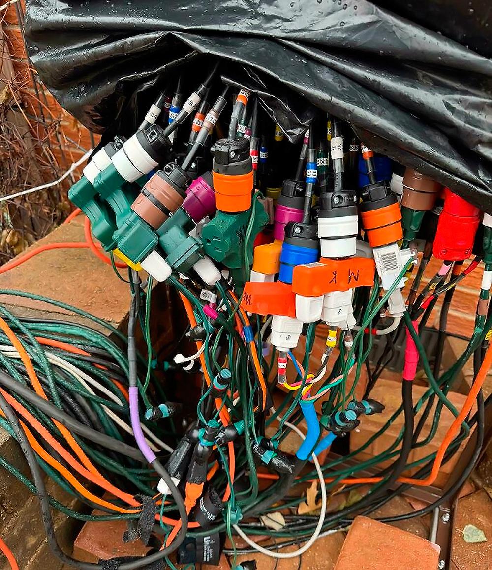 1000x1159, 276 Kb / Провод , розетка