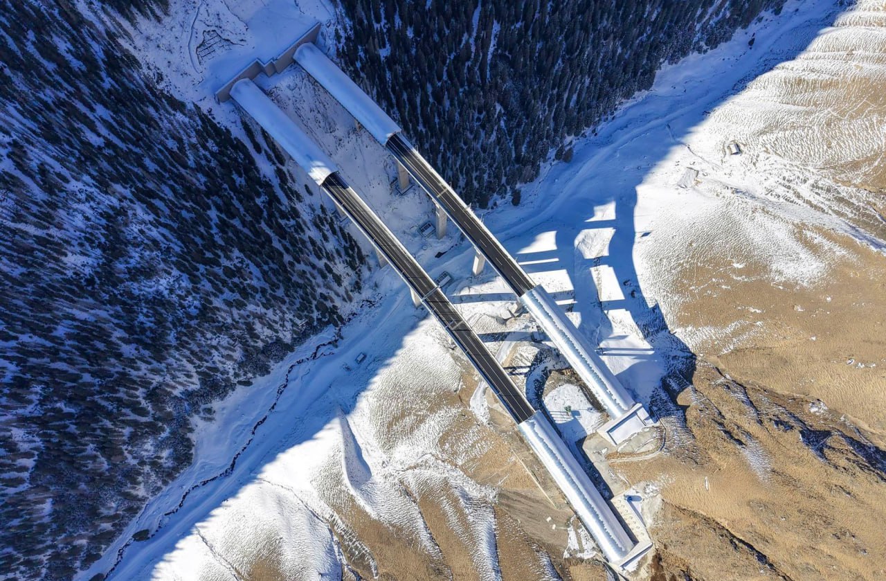 1280x839, 324 Kb / Туннель, тоннель, Китай, горы, мост, дорога