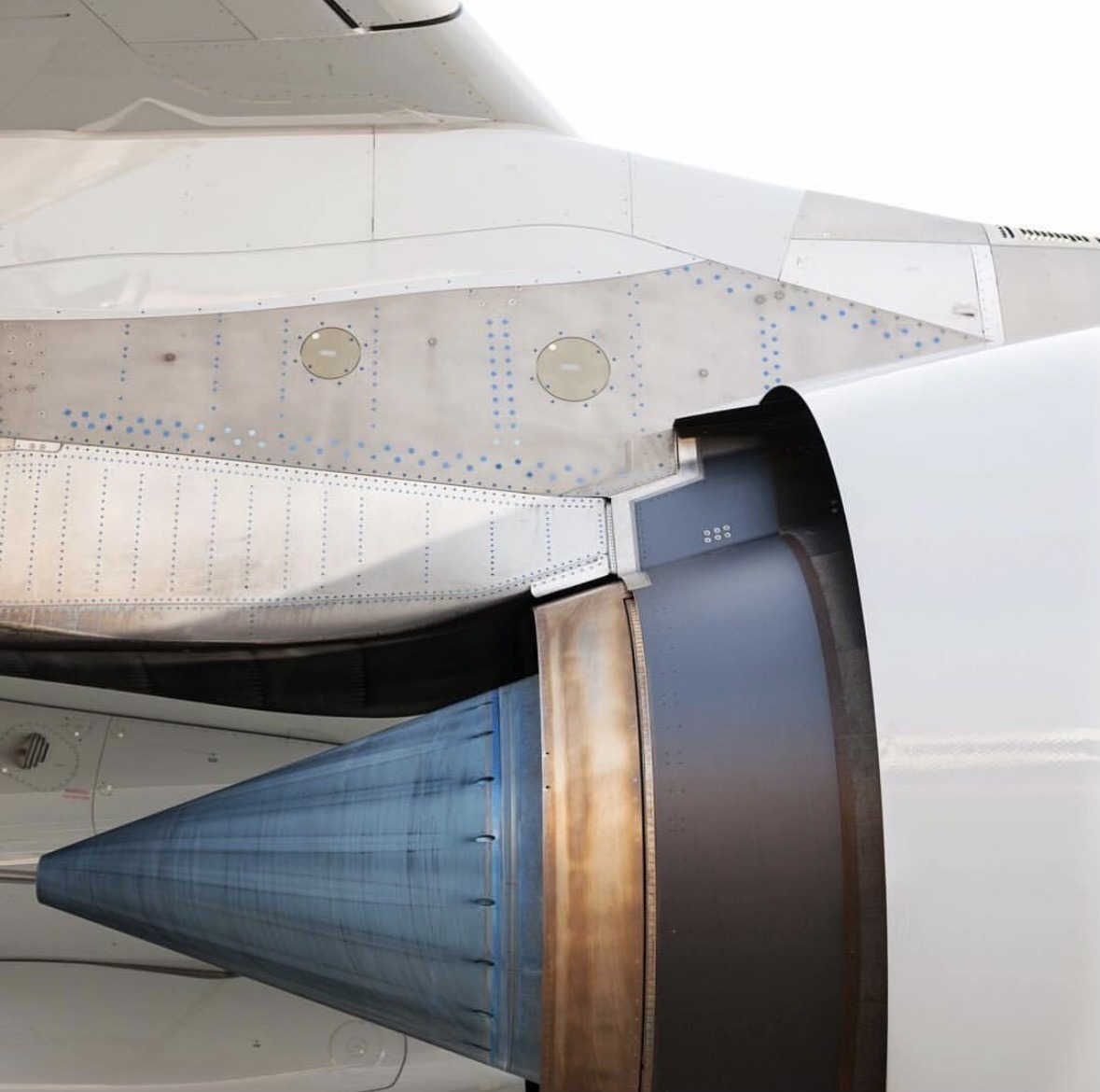 1179x1170, 153 Kb / самолет, двигатель, истребитель