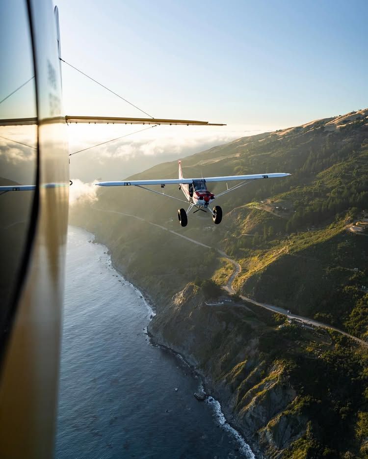 750x935, 72 Kb / горы, самолет, дорога, побережье, Piper PA-18 Super Cub