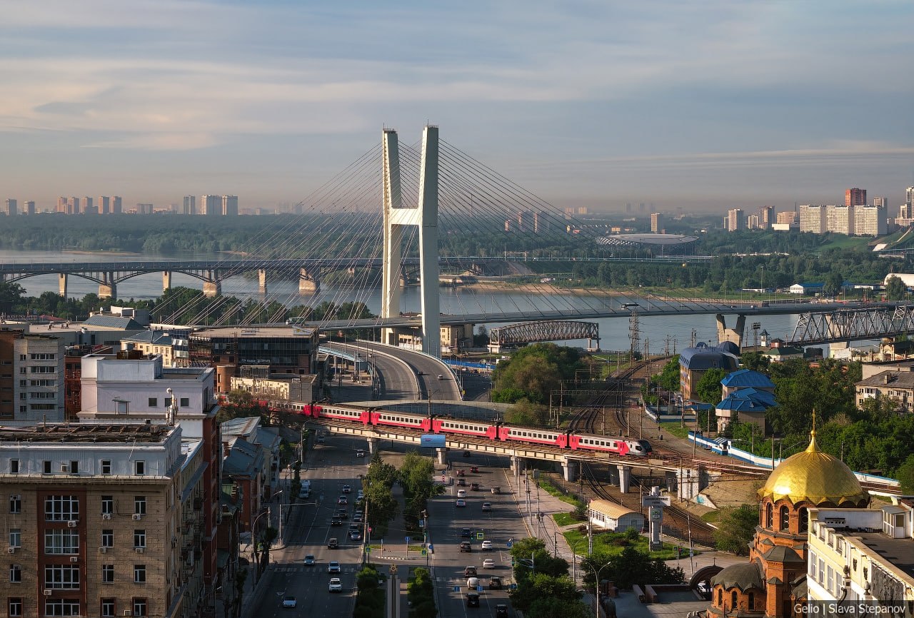 1280x866, 270 Kb / Новосибирск, Центральный мост, река, Обь