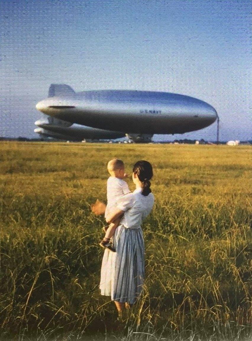 852x1152, 172 Kb / дирижабль