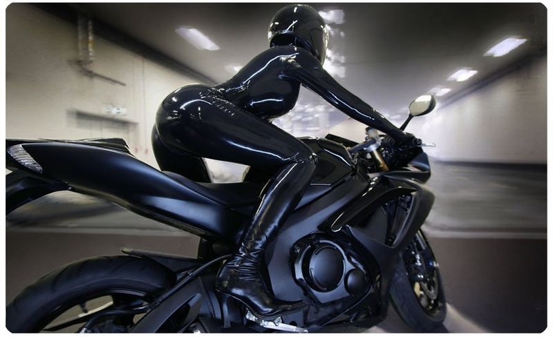 800x488, 56 Kb / мотоцикл, байк, латекс