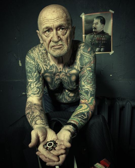 533x665, 62 Kb / тату, сталин, орден, дед