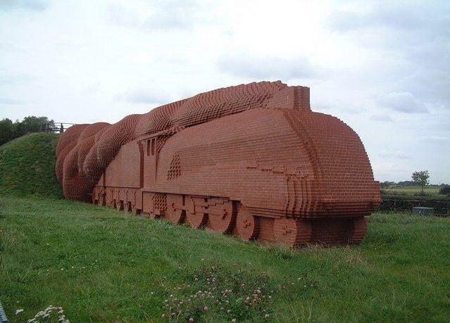639x459, 105 Kb / кирпич, трава, локомотив, паровоз