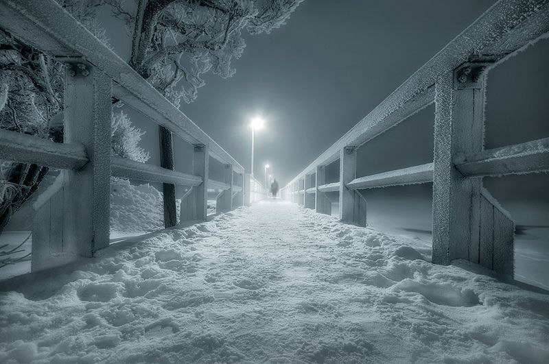 800x531, 94 Kb / снег, ночь, фонарь, свет, тропа