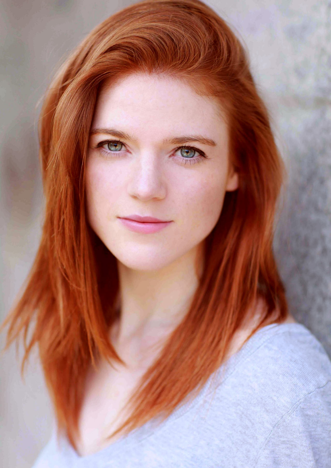 1280x1812, 252 Kb / девушка, рыжая, Rose Leslie, Лесли, Роуз Элеанор, актриса