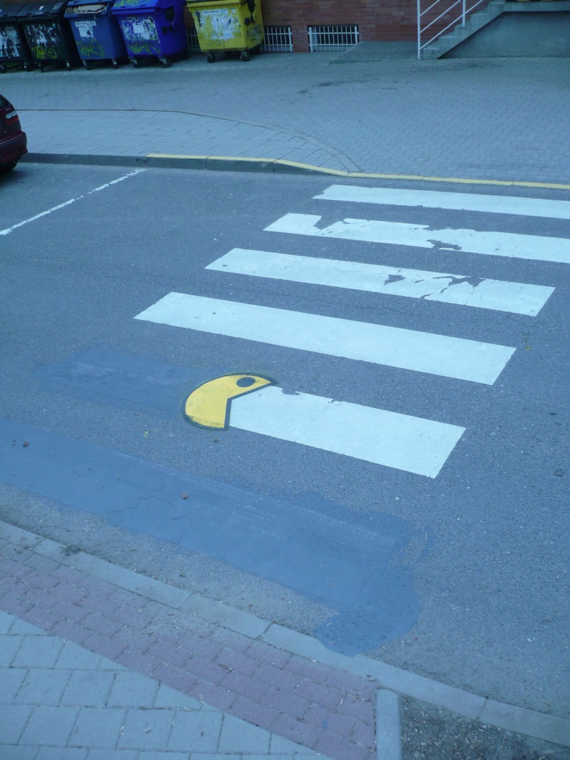 800x1067, 232 Kb / pacman, пакман, зебра, переход