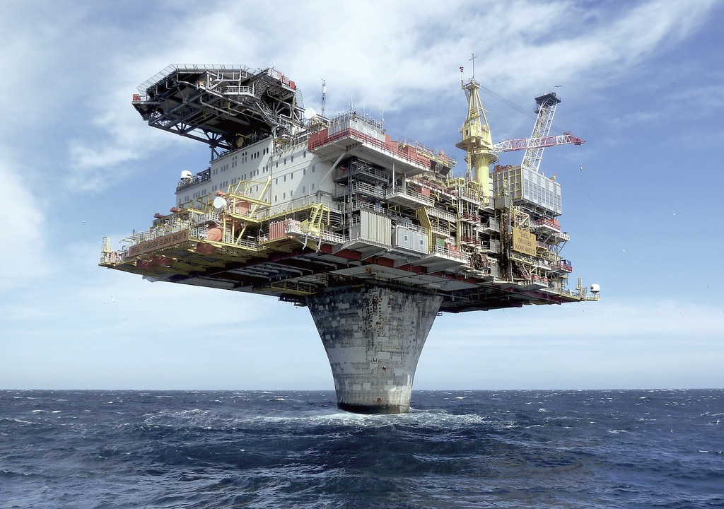 1024x720, 206 Kb / вышка, море, нефть, бур