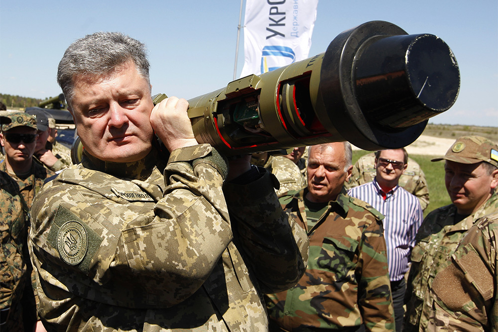 1000x667, 296 Kb / порошенко, военные