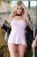 daisy lea, платье, без трусов, лестница, цепочка, сумка, бутылка, Daisy Lea