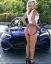 попа, автомобиль, audi, майка, тату, бабочка, туфли, блондинка