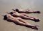 Barbara Fialho, Barbara Cavazotti, Flavia Lucini, David Bellemere, голая, попа, три, пляж, песок, мокрая, без лица, песок